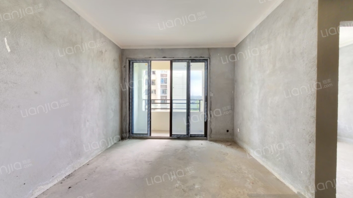 中国摩五期檀香佳苑二手房实景图