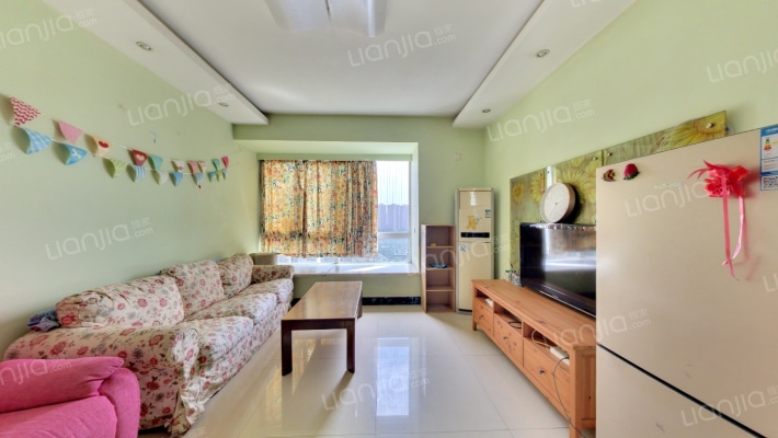 地博春天二手房实景图