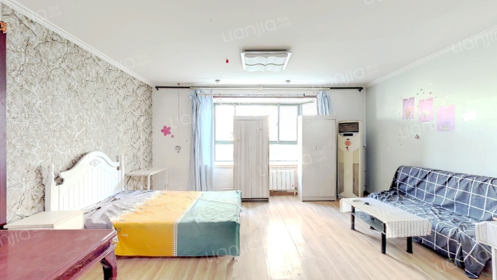 新东方花园二手房实景图