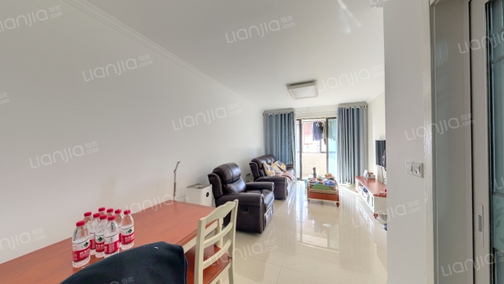 东方蓝海三期二手房实景图