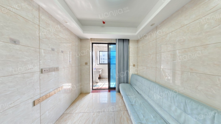 鳌兴佳园二区二手房实景图