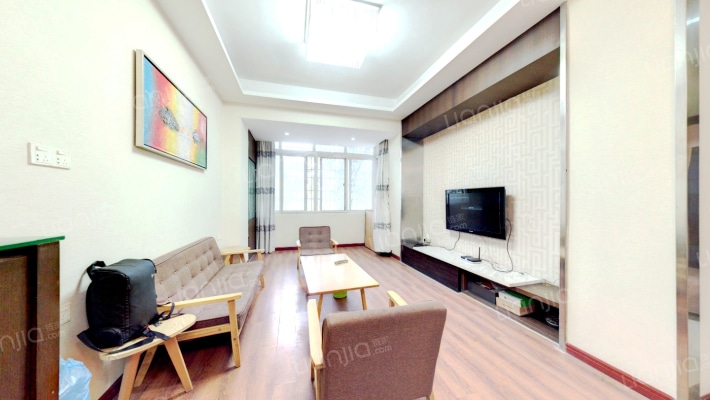 流花华侨新村二手房实景图