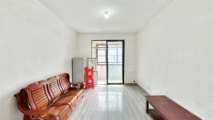 尚水湖畔淼园二手房实景图