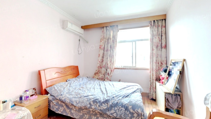 张府园二手房实景图