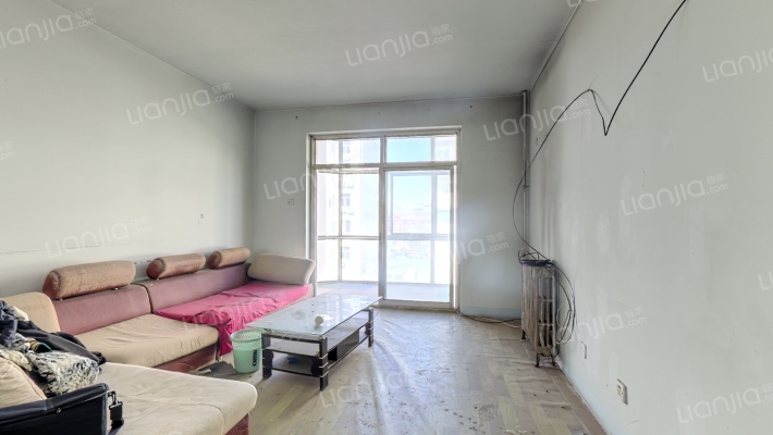 名流公寓二手房实景图