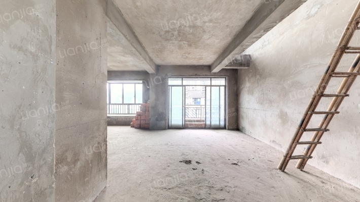 南国丽苑二手房实景图