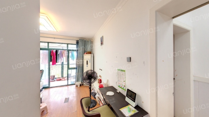 水韵花苑二手房实景图