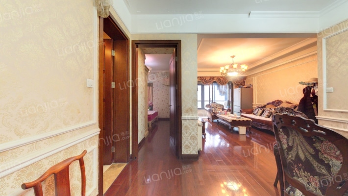 武汉天地四期B9二手房实景图