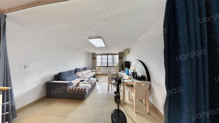 听海路216号二手房实景图