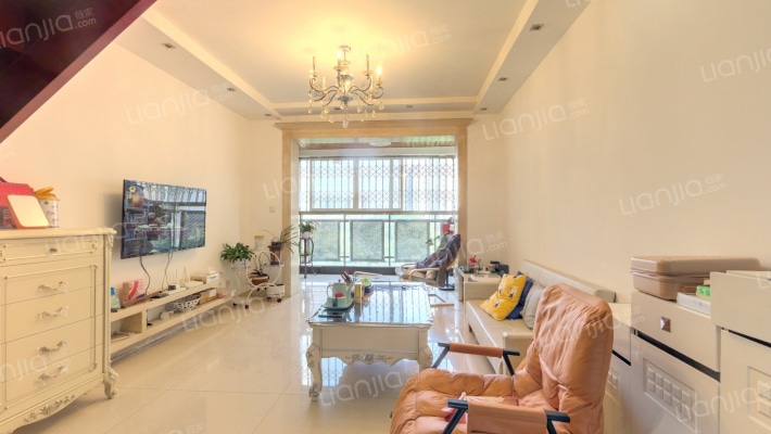 水岸雅居二手房实景图