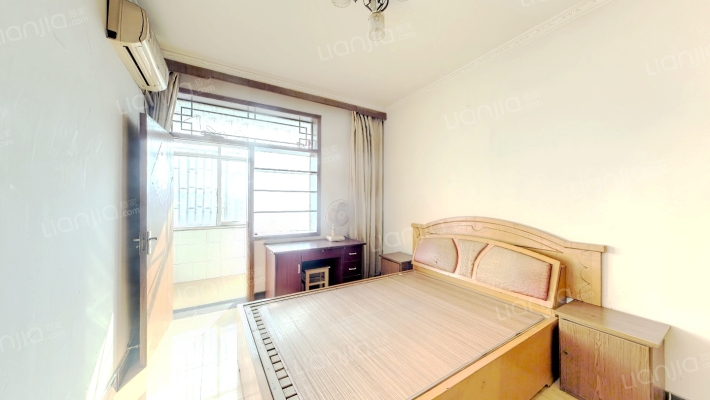 统建楼二手房实景图