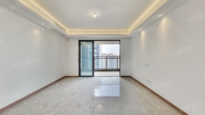 颐安俪都府二手房实景图