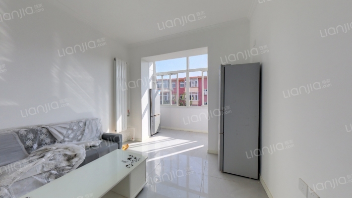 学园小区二手房实景图