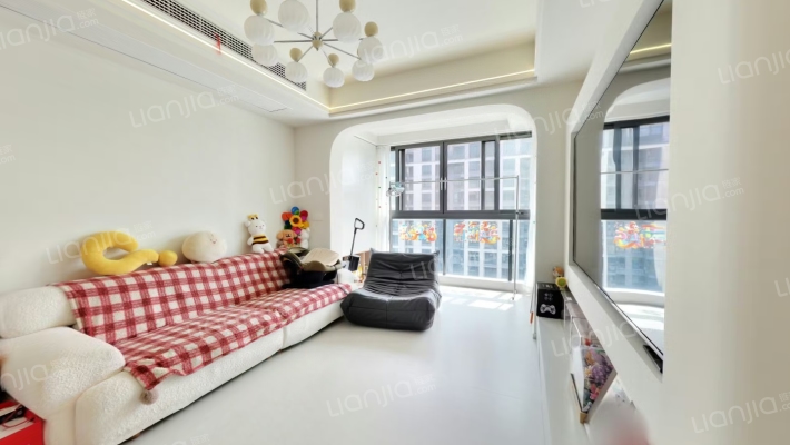 卓悦华庭（临平区）二手房实景图