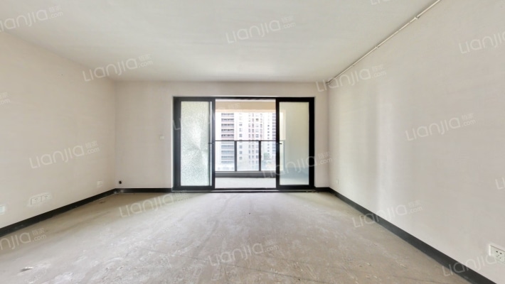 新城邻水湾景苑二手房实景图