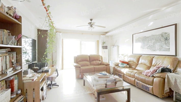 安德馨居二手房实景图