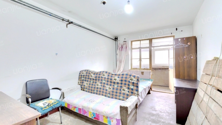 和平南楼二手房实景图