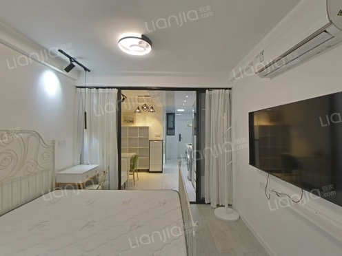 整租·芳雅苑 1室0厅 南