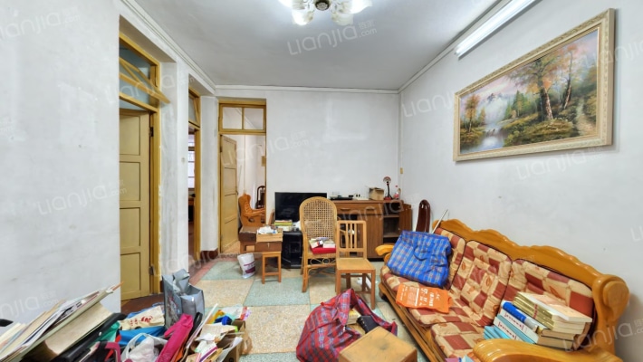 卧湖路42号二手房实景图