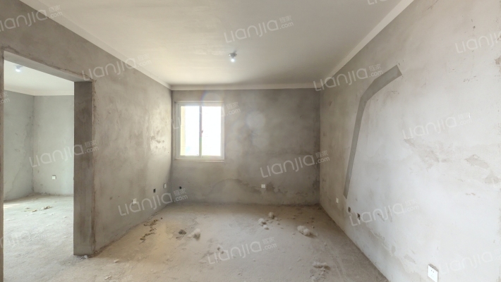 西京佳苑二手房实景图