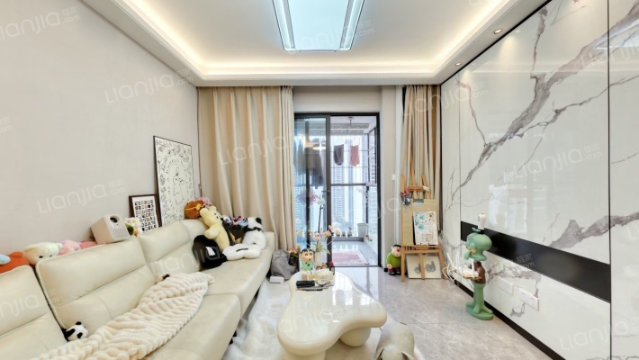 荣和五象院子二手房实景图