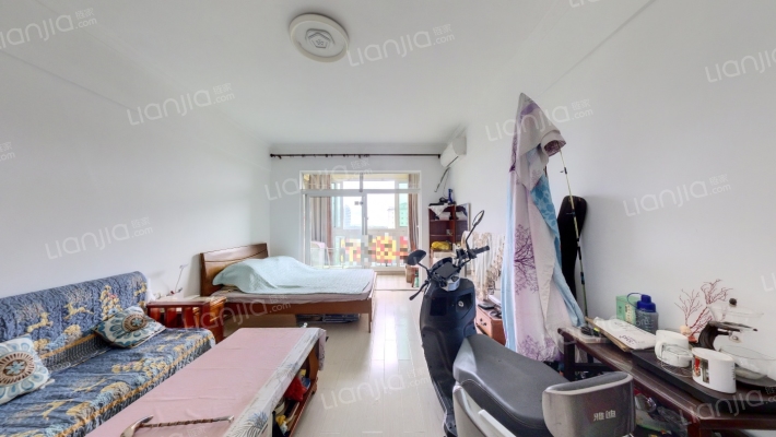 海岸一线大楼二手房实景图