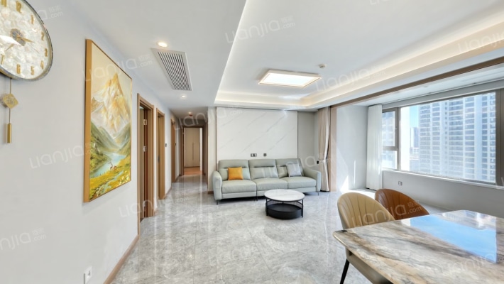 绿地国港新里城一期二手房实景图