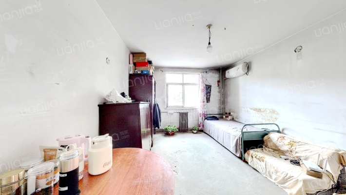 昆石里二手房实景图