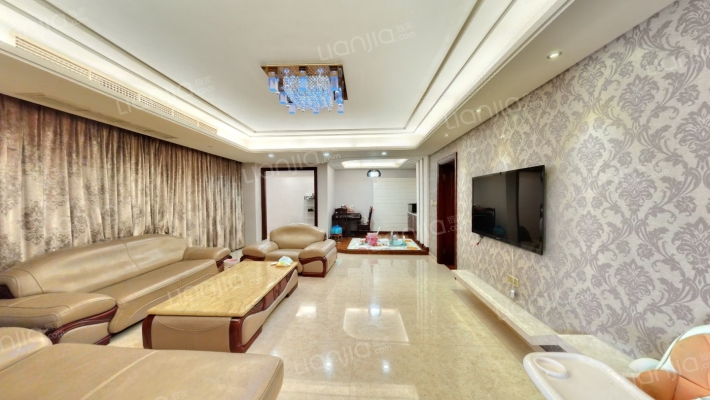 东风村二手房实景图