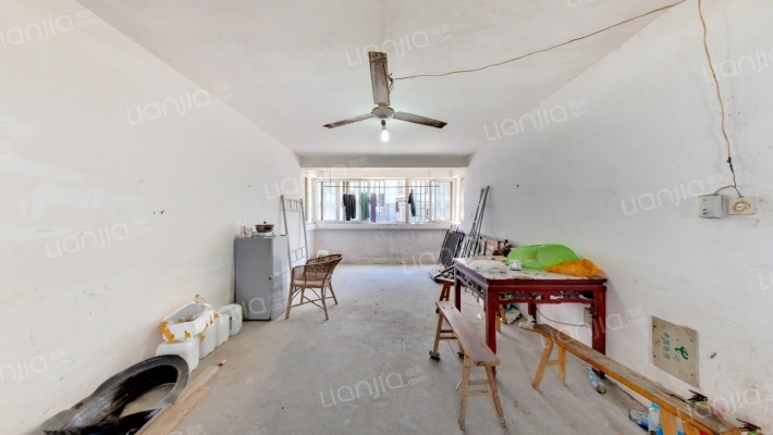 龙景花苑六区二手房实景图