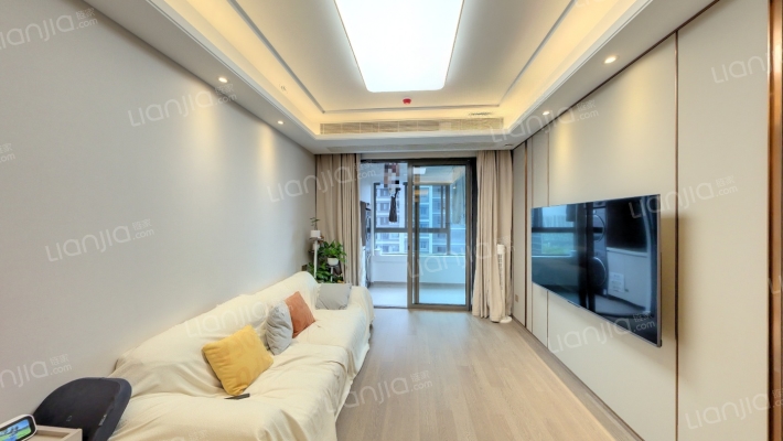 炜赋·龙腾华府二手房实景图