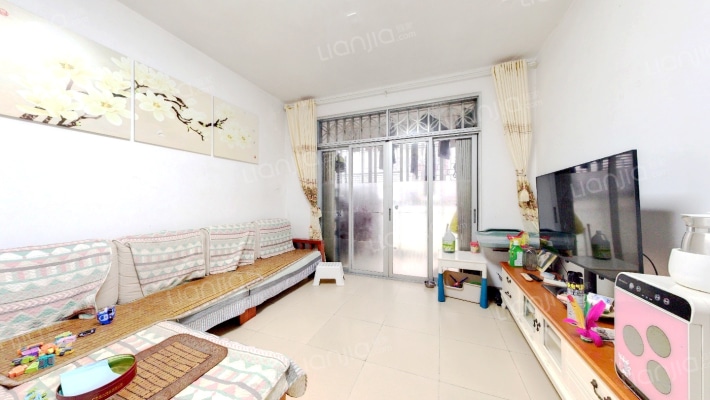 桦润馨居C区二手房实景图