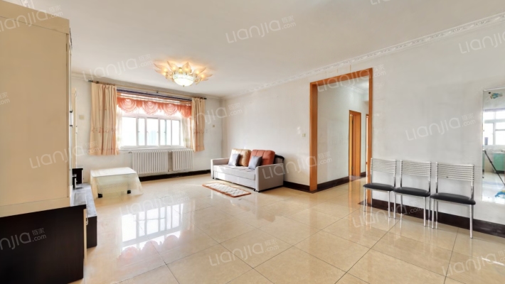 中原东路108号二手房实景图