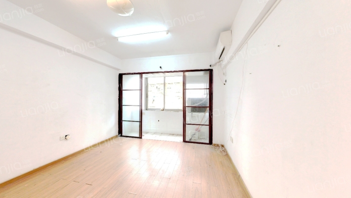 濠畔商厦二手房实景图