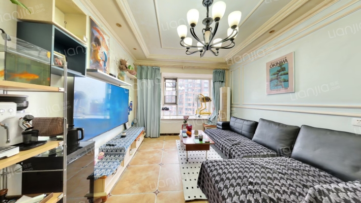 蓝润光华春天B区二手房实景图