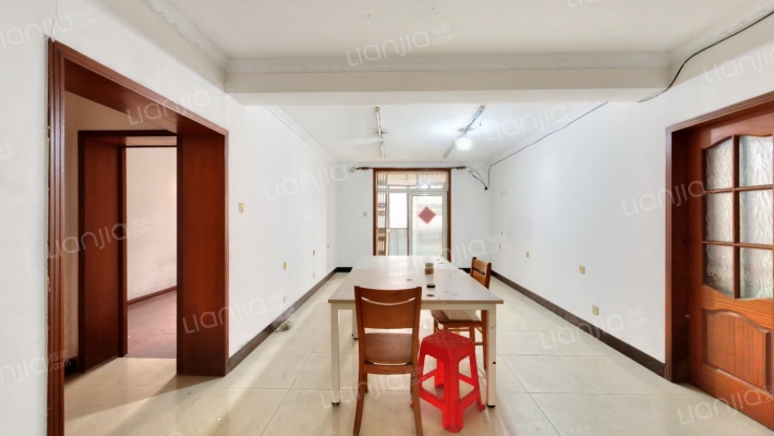 天合大院二手房实景图