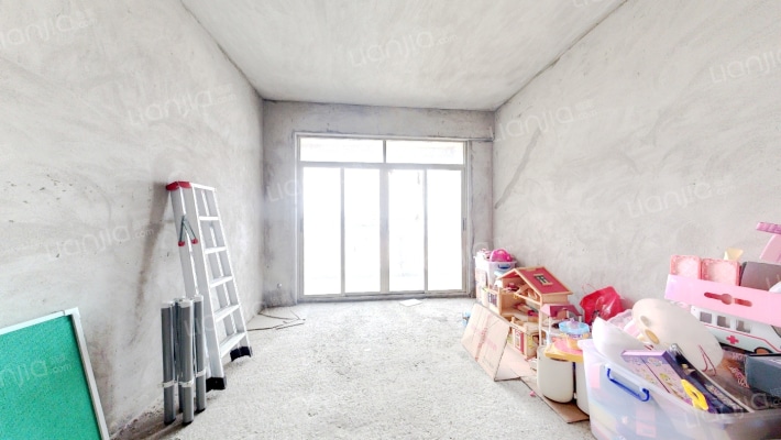 丽湾时代江景二手房实景图