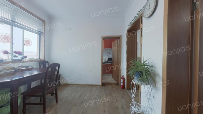 芙阁路二手房实景图