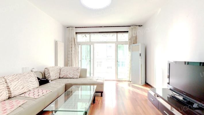 交运山庄二手房实景图