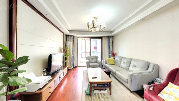 万科翡翠公园二手房实景图