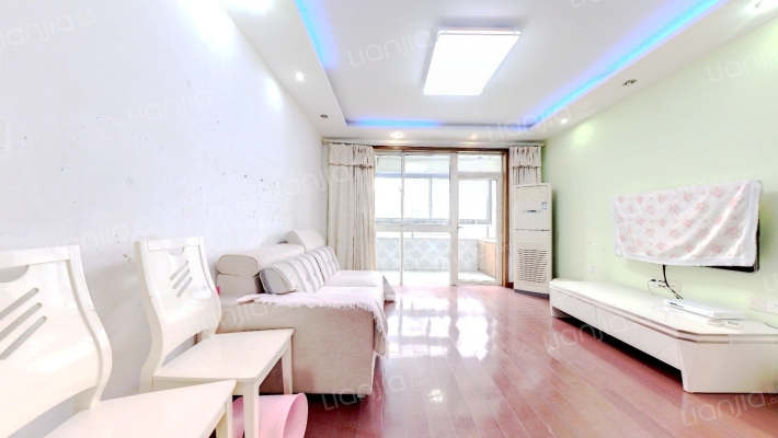 四季晶华二手房实景图