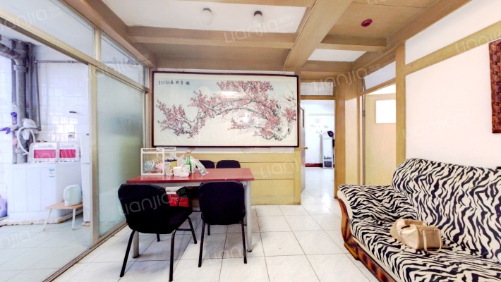 土产进出口家属院二手房实景图