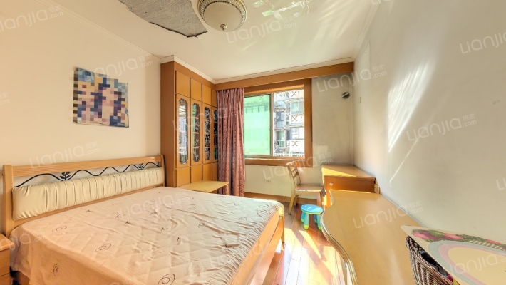 中江花园二手房实景图