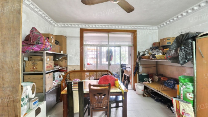 红旗街住宅二手房实景图