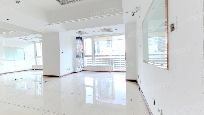 新世界名泷二手房实景图