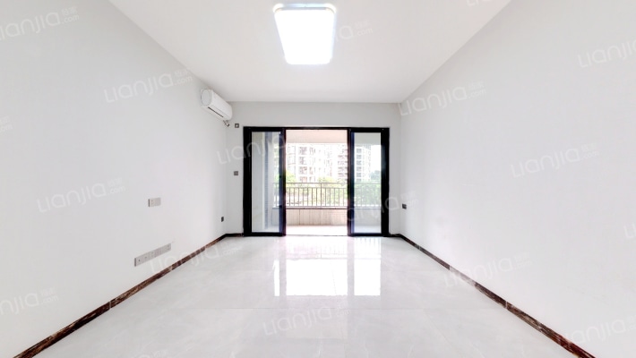 恒隆华萃园二手房实景图