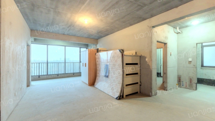 润锦中央美地天奕二手房实景图