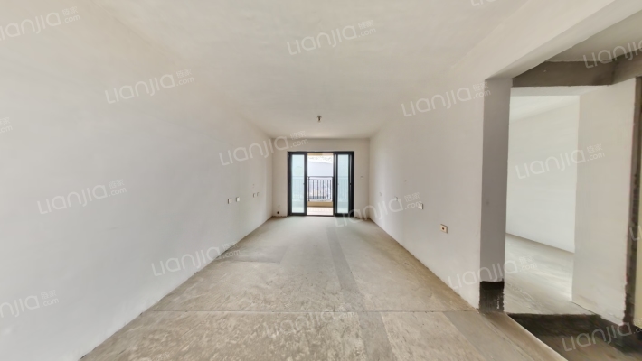 碧桂园尚东名邸二手房实景图