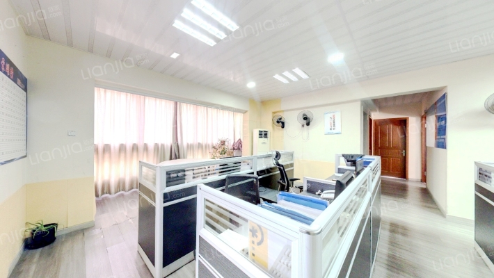 长虹大厦二手房实景图