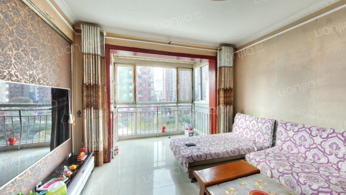 和佳世纪柏林二手房实景图